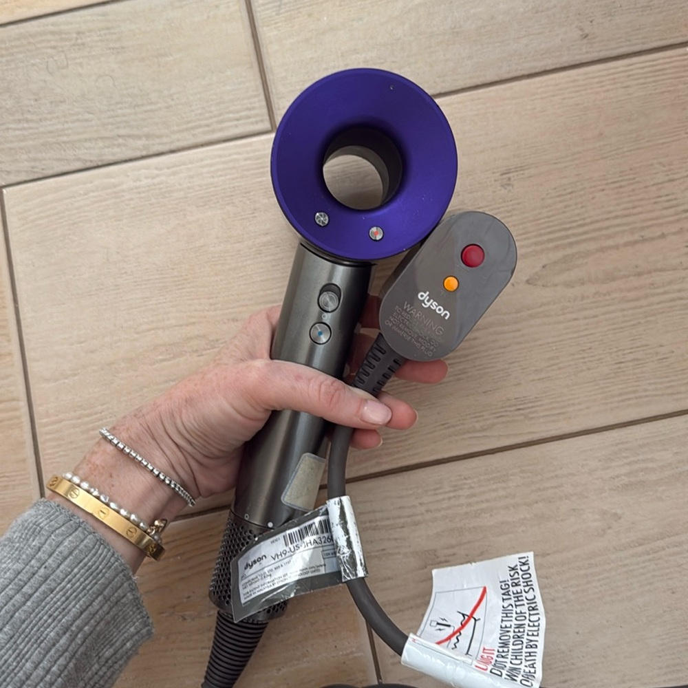 Dyson Supersonicic hair dryer